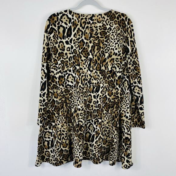 Chico's Petite Large 12 2 Animal Print Long Sleeve Button Back Pocket Tunic Top - Picture 2 of 7